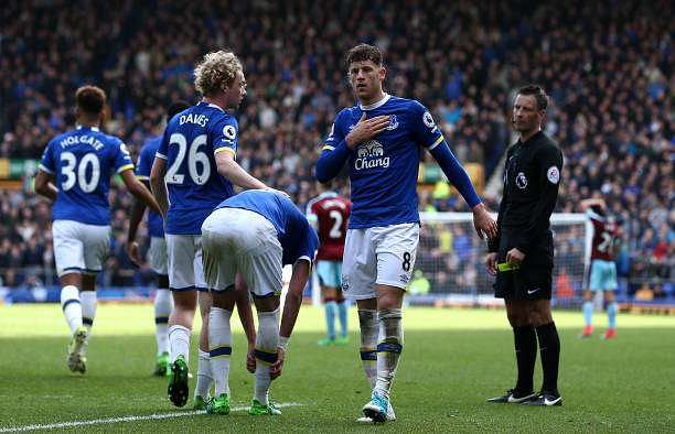 LIVERPOOL, ENGLAND - APRIL 15: Ross Barkley of Everton celebrates as Ben Mee of Burnley (not pictured) scored a own goal for Everton's second during the Premier League match between Everton and Burnley at Goodison Park on April 15, 2017 in Liverpool, England. (Photo by Jan Kruger/Getty Images)